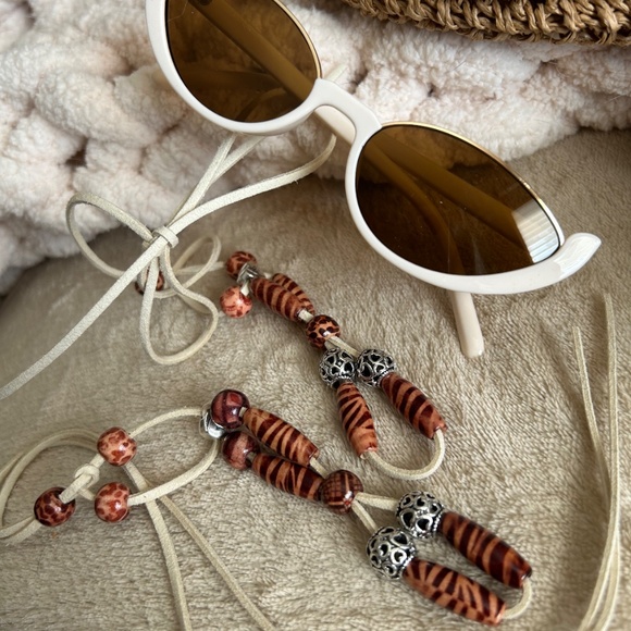 Sandals - Picture 14 of 17